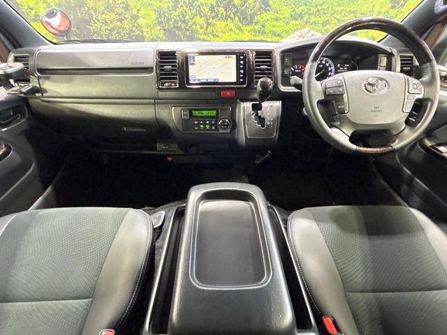 HIACE van 2WD