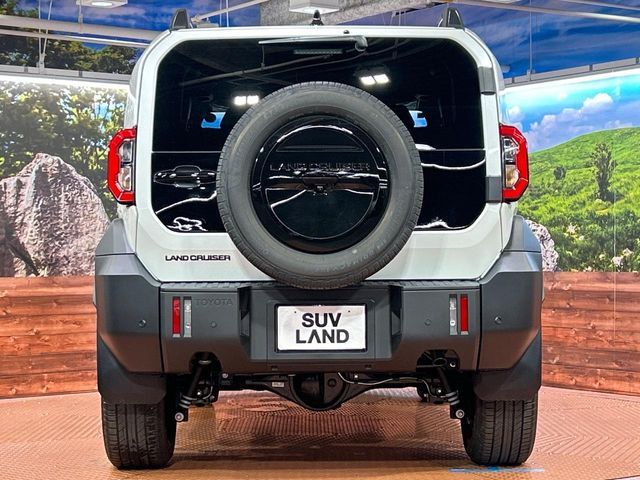 LANDCRUISER FJ