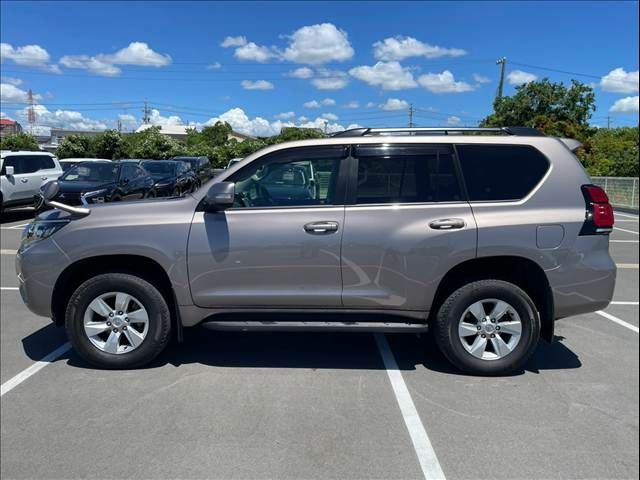 LANDCRUISER PRADO