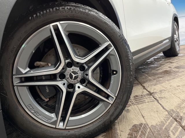 MERCEDES BENZ GLA class