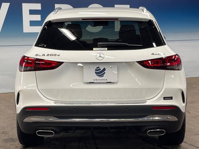 MERCEDES BENZ GLA class