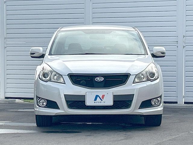 LEGACY B4