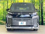 VOXY HYBRID