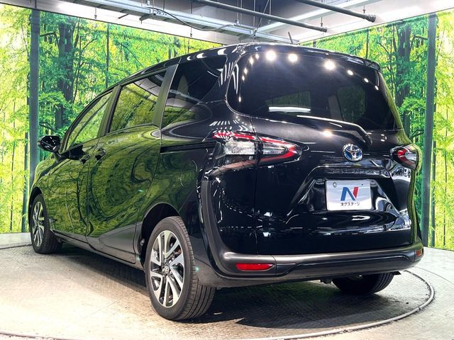 SIENTA HYBRID
