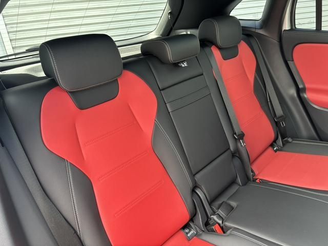 MERCEDES AMG GLA class