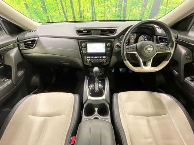 X-TRAIL 2WD