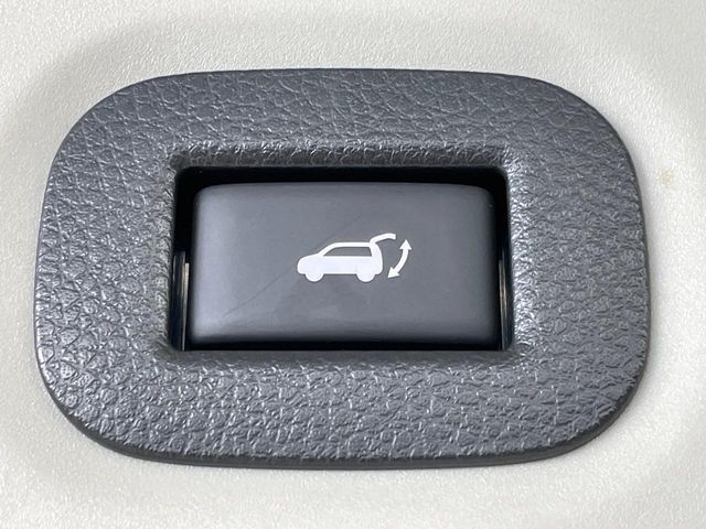 X-TRAIL 2WD
