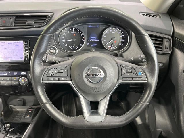X-TRAIL 2WD