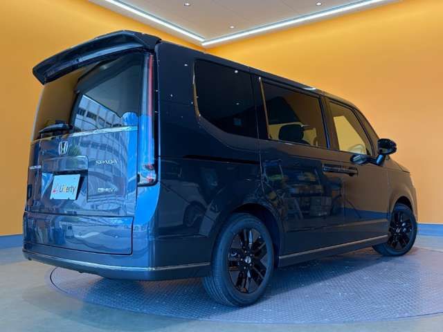 STEPWAGON e:HEV SPADA