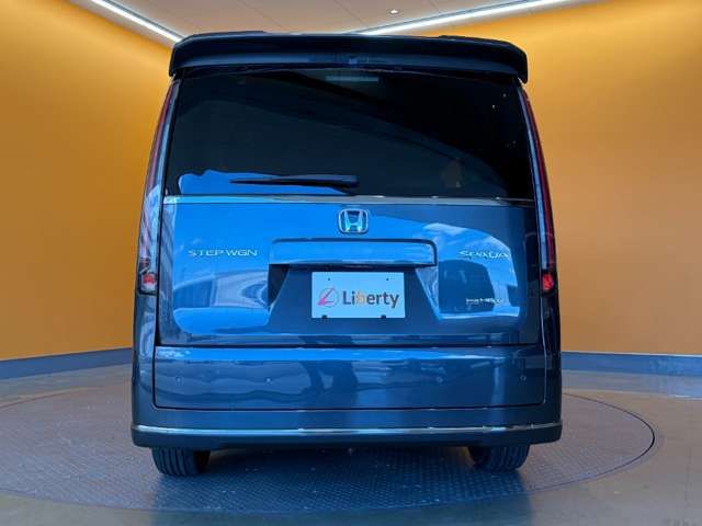 STEPWAGON e:HEV SPADA