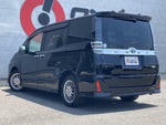 VOXY HYBRID