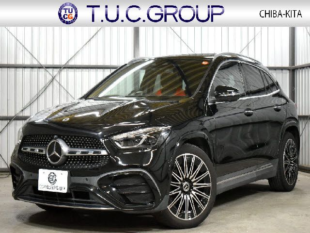 MERCEDES BENZ GLA class