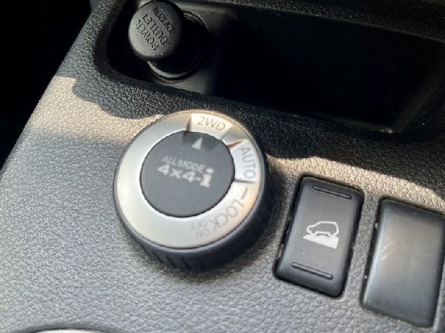 X-TRAIL 4WD