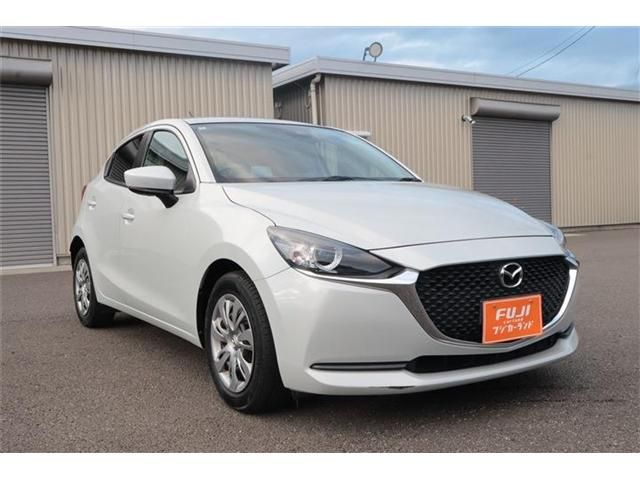 MAZDA2