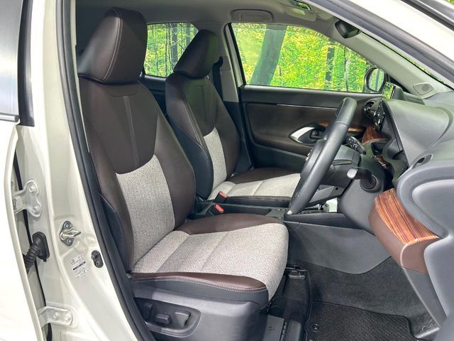 YARIS CROSS HYBRID