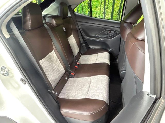 YARIS CROSS HYBRID