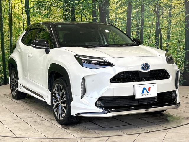 YARIS CROSS HYBRID