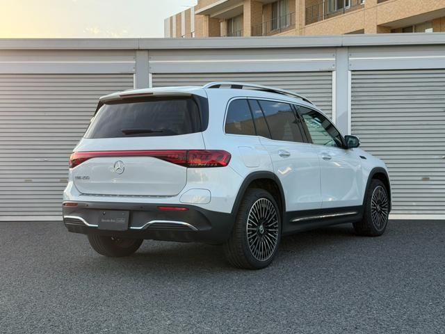 MERCEDES BENZ EQB