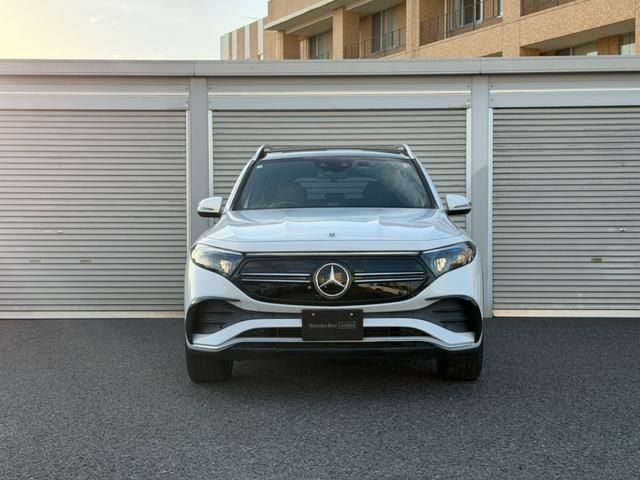 MERCEDES BENZ EQB