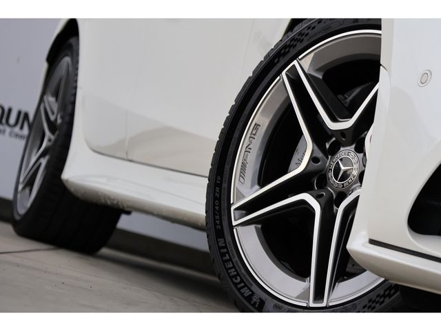 MERCEDES BENZ CLS class