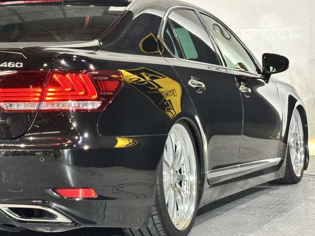 LEXUS LS460