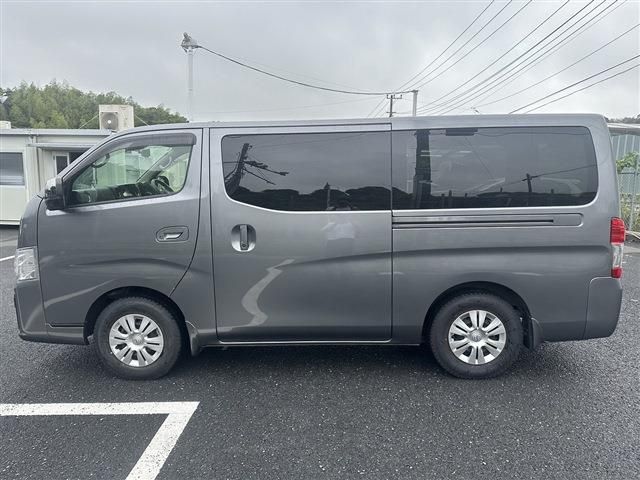 CARAVAN van 2WD