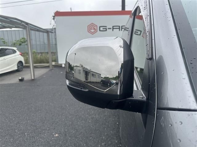CARAVAN van 2WD