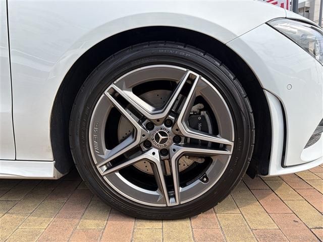 MERCEDES BENZ CLA class