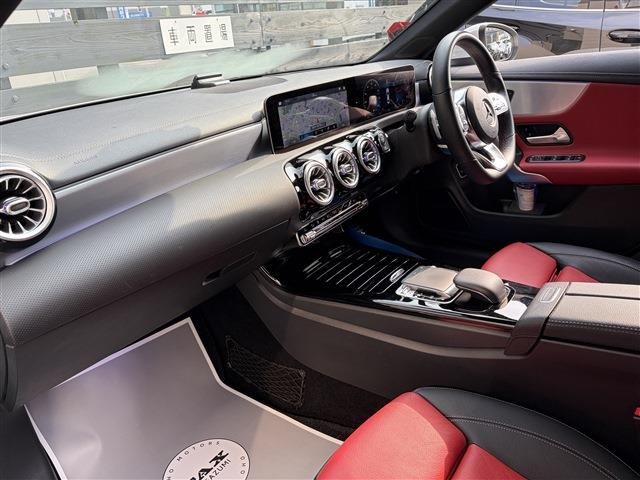 MERCEDES BENZ CLA class