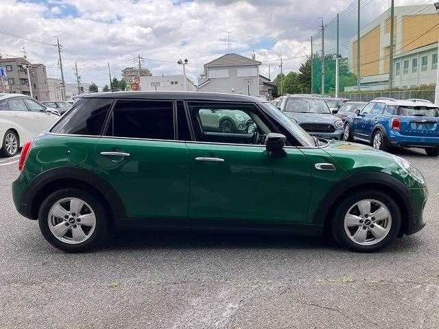MINI COOPER D 5DOOR