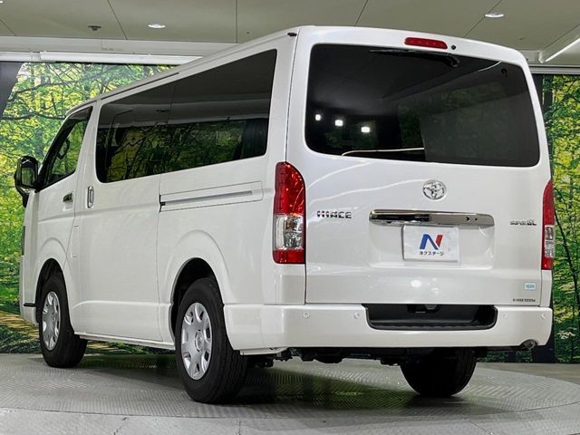 HIACE van 2WD