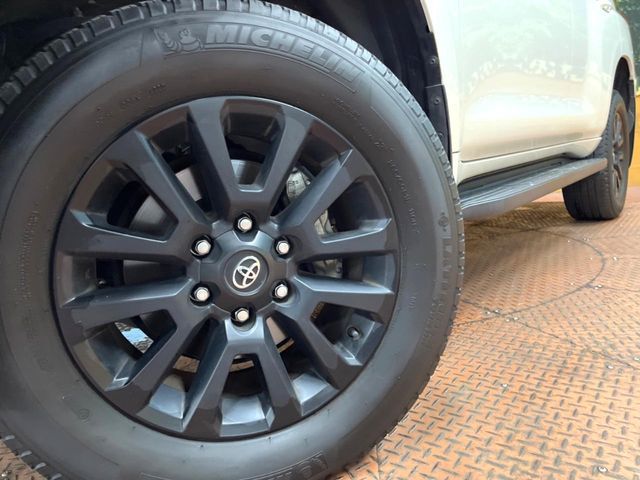 LANDCRUISER PRADO