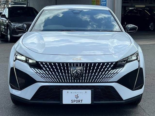 PEUGEOT 408