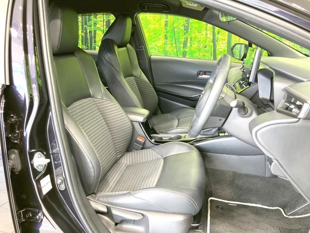 COROLLA TOURING HYBRID