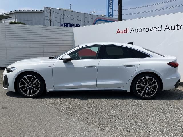AUDI A5 Sedan