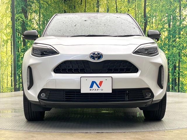 YARIS CROSS HYBRID