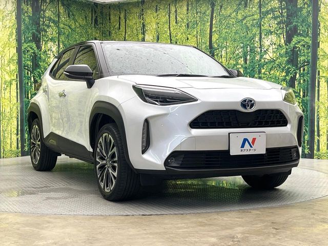 YARIS CROSS HYBRID