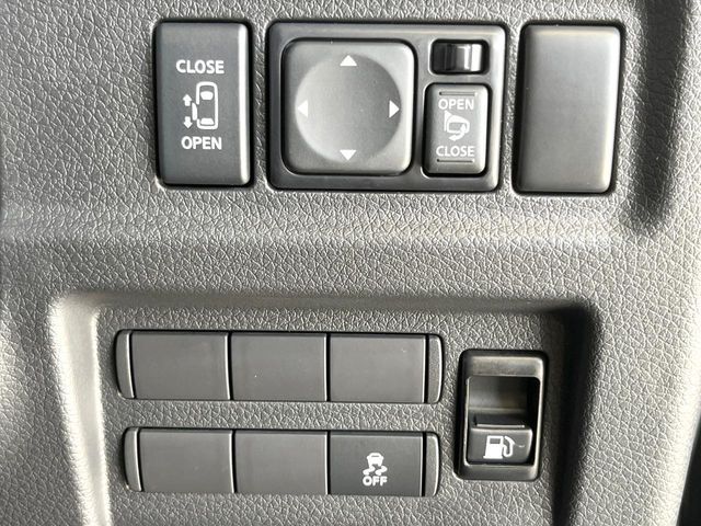 CARAVAN van 2WD
