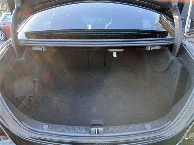 MERCEDES BENZ E class sedan