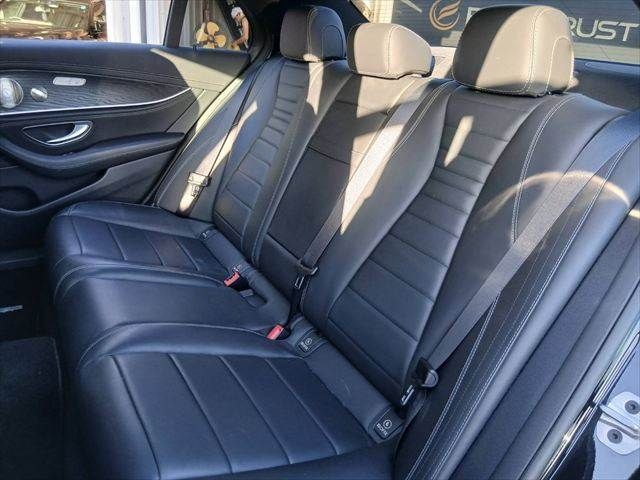 MERCEDES BENZ E class sedan
