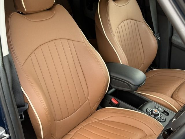 MINI COOPER D CROSSOVER