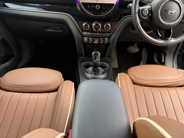 MINI COOPER D CROSSOVER