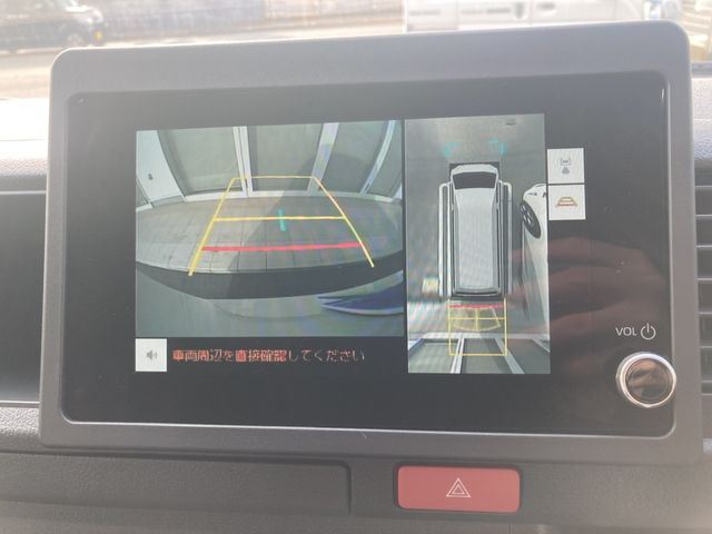 HIACE COMMUTER