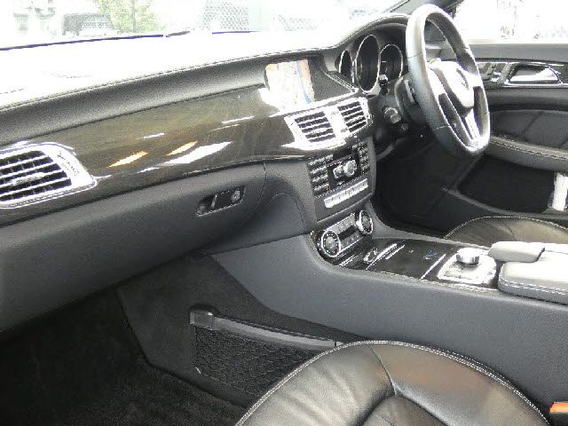 MERCEDES BENZ CLS class