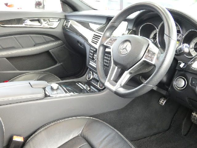 MERCEDES BENZ CLS class