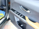 LEXUS UX300e