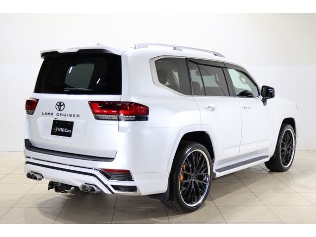 LANDCRUISER wagon