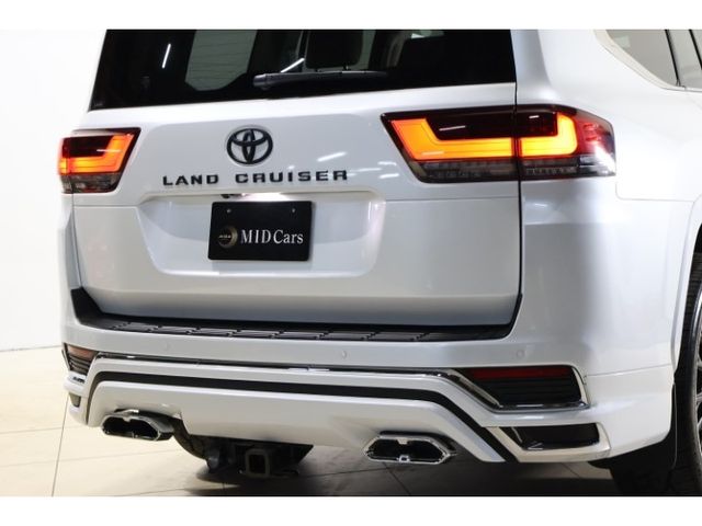 LANDCRUISER wagon