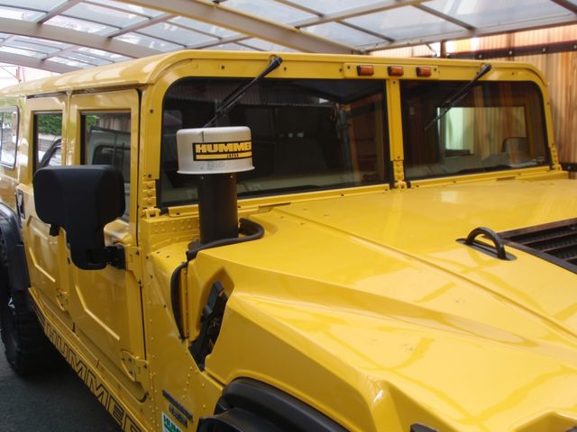 HUMMER H1