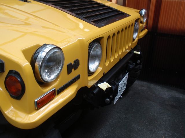 HUMMER H1